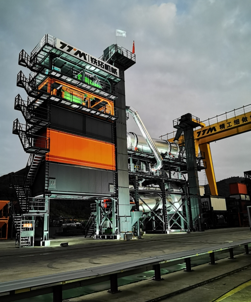 bauma CHINA 2020前夕，铁拓机械泉州设备展区喜迎首批嘉宾莅临
